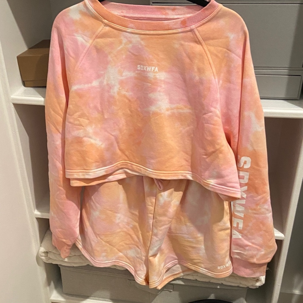 Women's Tie-Dye Lounge Set - Pink and Orange